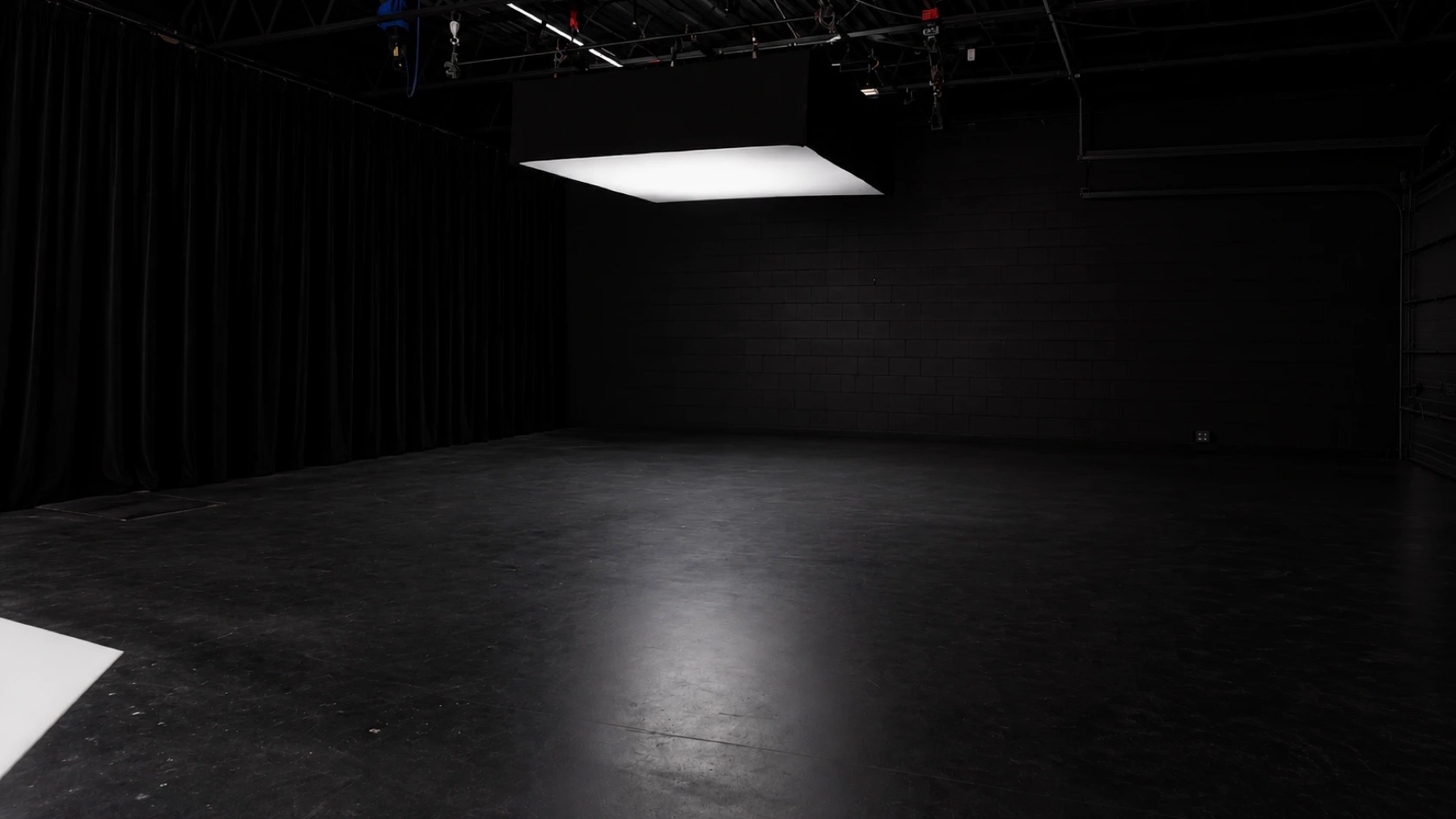 Moonlight Studio Toronto, The VOID