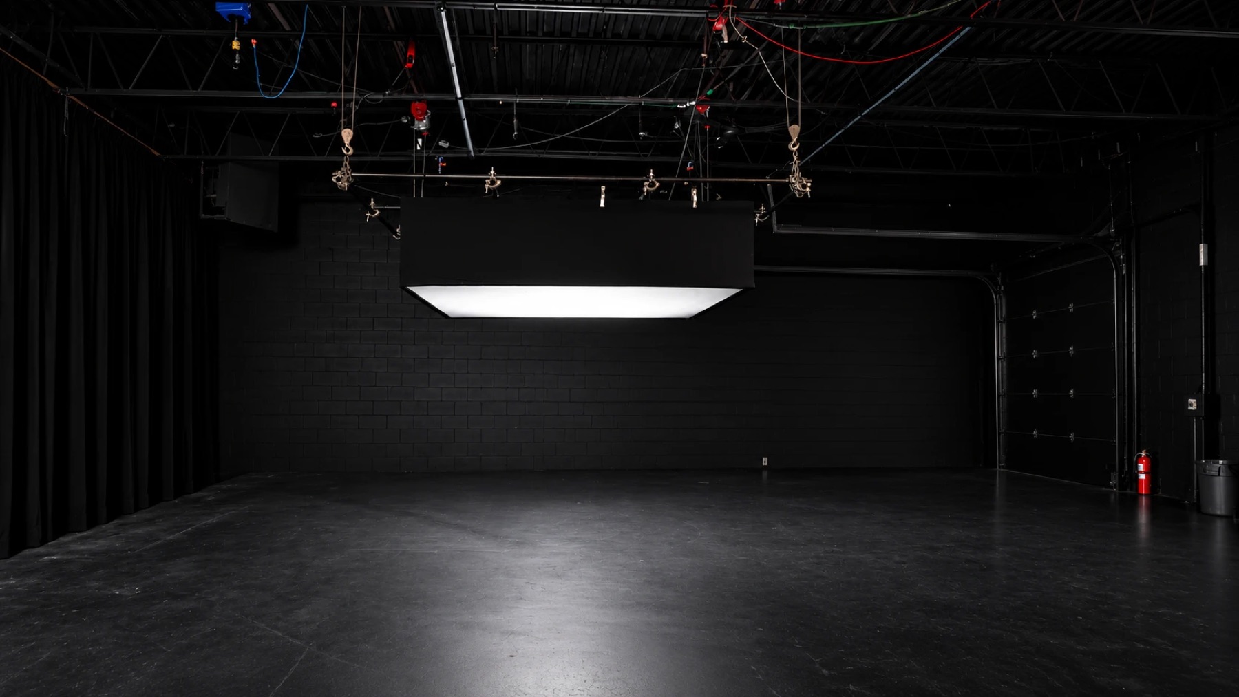 Moonlight Studio Toronto, Motorized Light Grid