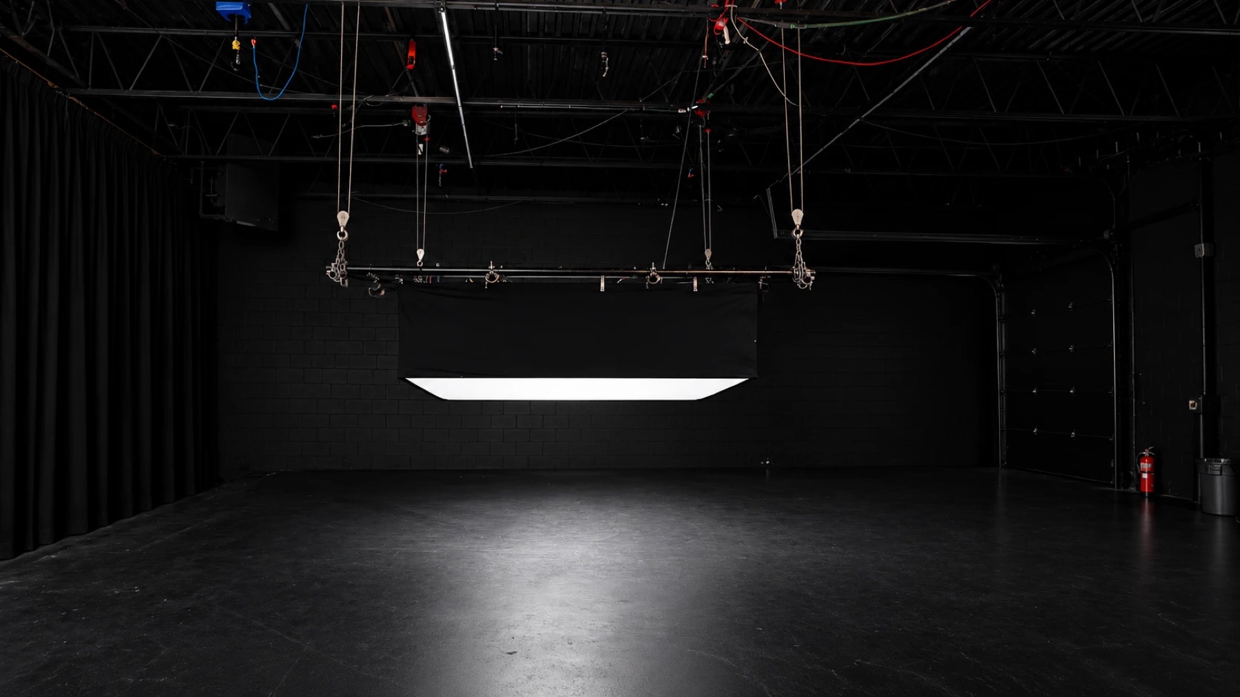 Moonlight Studio Toronto, Motorized Light Grid